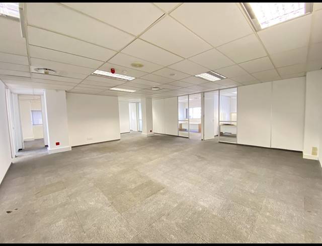 297M² OFFICE TO LET IN CAPE TOWN CITY CENTRE
